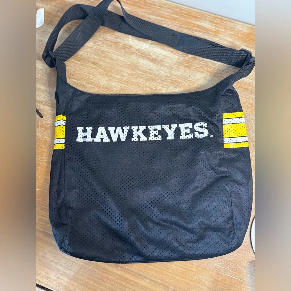 MVF Iowa Hawkeyes Black and Yellow crossbody Messenger‎ Bag